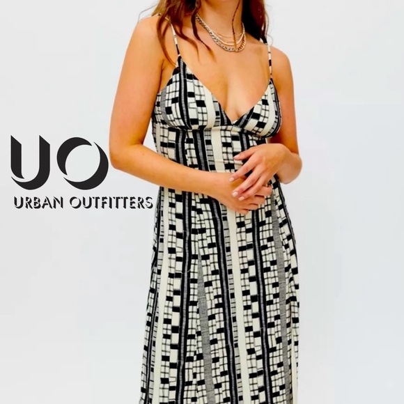 Urban Outfitters Slip Dress - Picture 14 of 14
